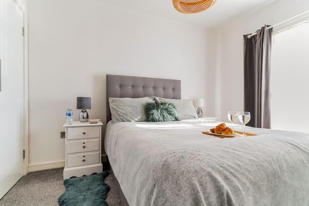 Stunning Ground Floor Hartlepool Marina Apartment Eksteriør billede
