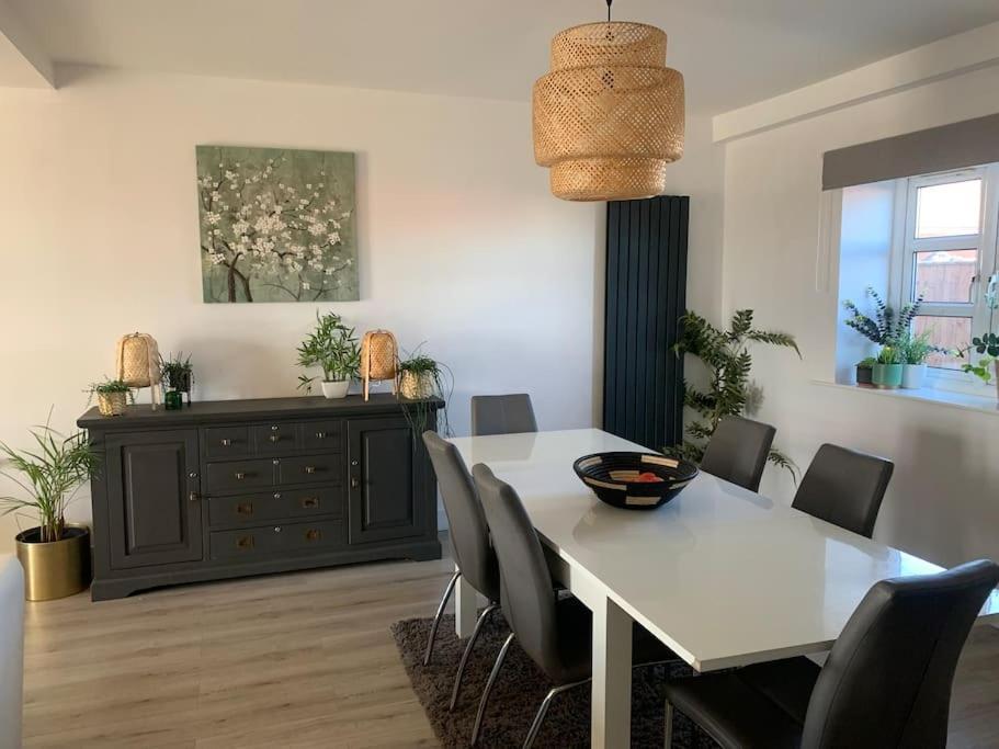 Stunning Ground Floor Hartlepool Marina Apartment Eksteriør billede
